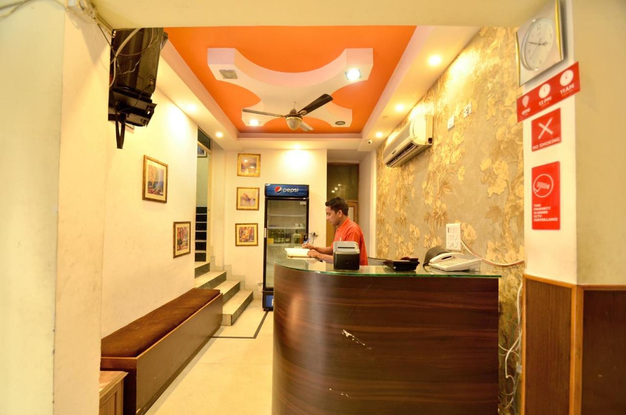 Oyo 6463 Hotel Dove Chandīgarh Exterior foto